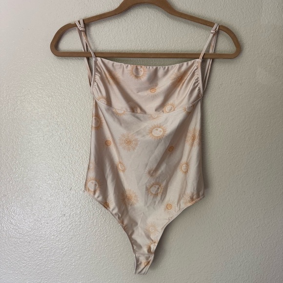 ❇️Urban Outfitters Cream 🌞 Bodysuit 2 for $22❇️ - Picture 1 of 3